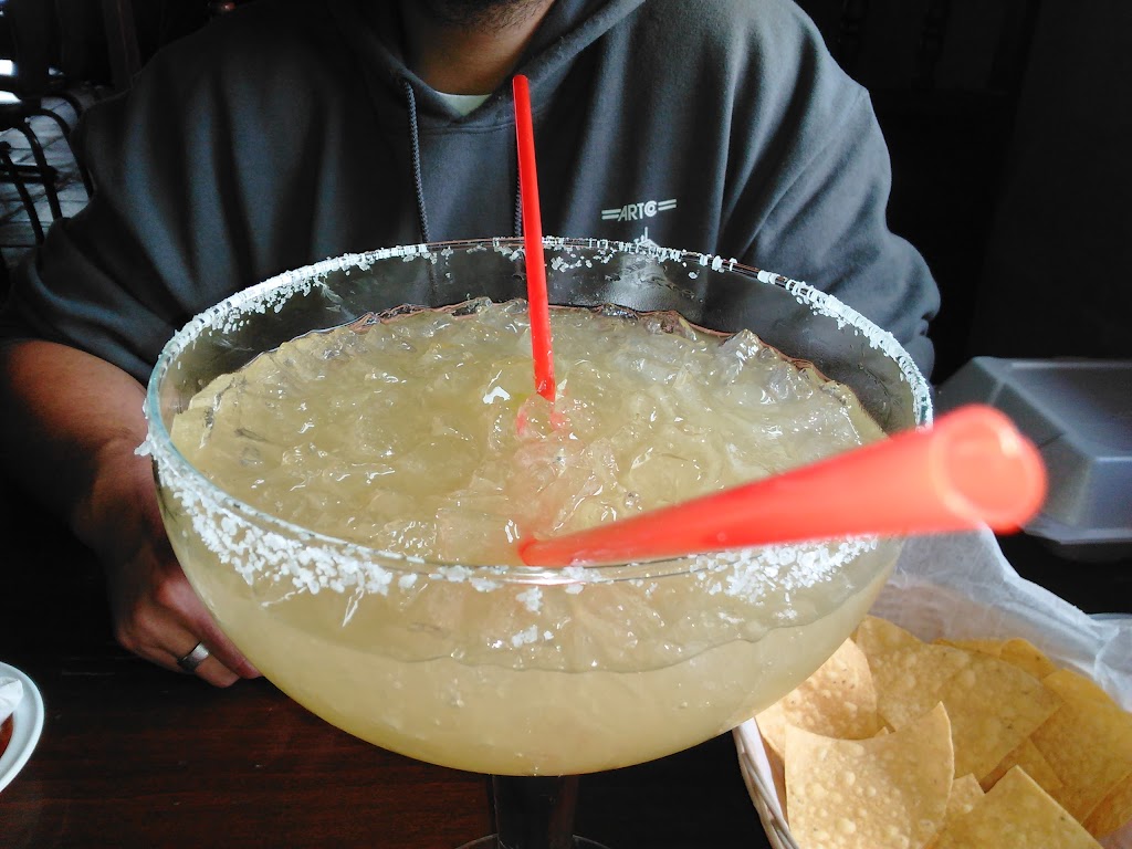 Casa Romero | 521 E Airline Dr, East Alton, IL 62024, USA | Phone: (618) 258-8204