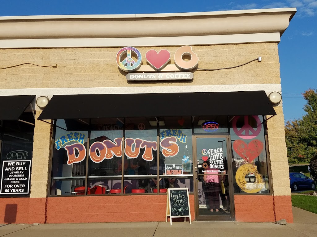 Peace Love & Little Donuts | Gardens Plaza, 20325 US-19 #16A, Cranberry Twp, PA 16066, USA | Phone: (724) 779-1234