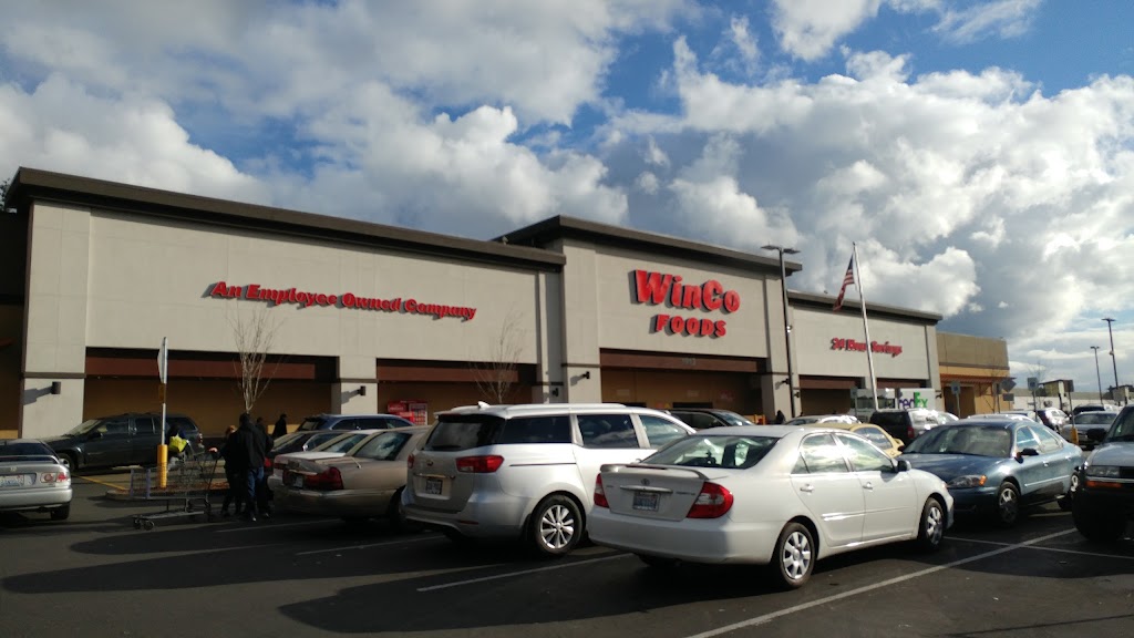 WinCo Foods | 1913 S 72nd St, Tacoma, WA 98408, USA | Phone: (253) 830-3005