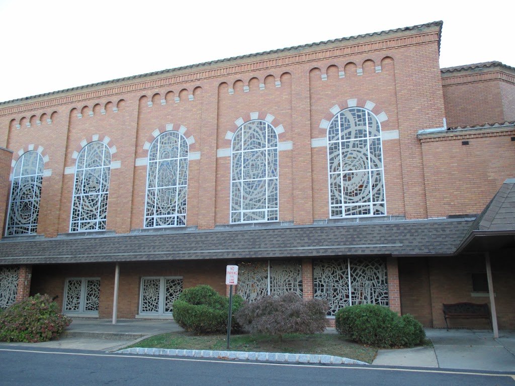 St Anastasia Roman Catholic Church | 1095 Teaneck Rd, Teaneck, NJ 07666, USA | Phone: (201) 837-3354