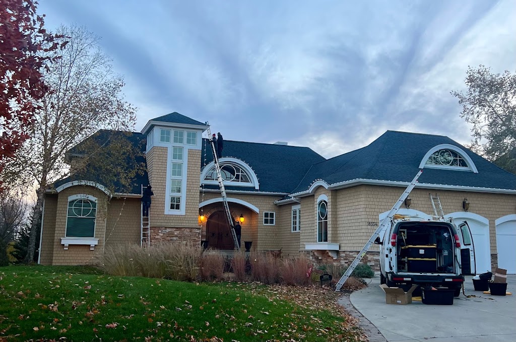 Custom Christmas Lighting Inc. | 7730 Laredo Dr #422, Chanhassen, MN 55317, USA | Phone: (612) 695-5390