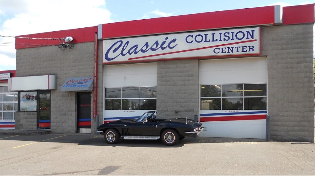 Classic Collision Center - car repair  | Photo 1 of 10 | Address: 4061 Hwy 61 N, White Bear Lake, MN 55110, USA | Phone: (651) 426-8082