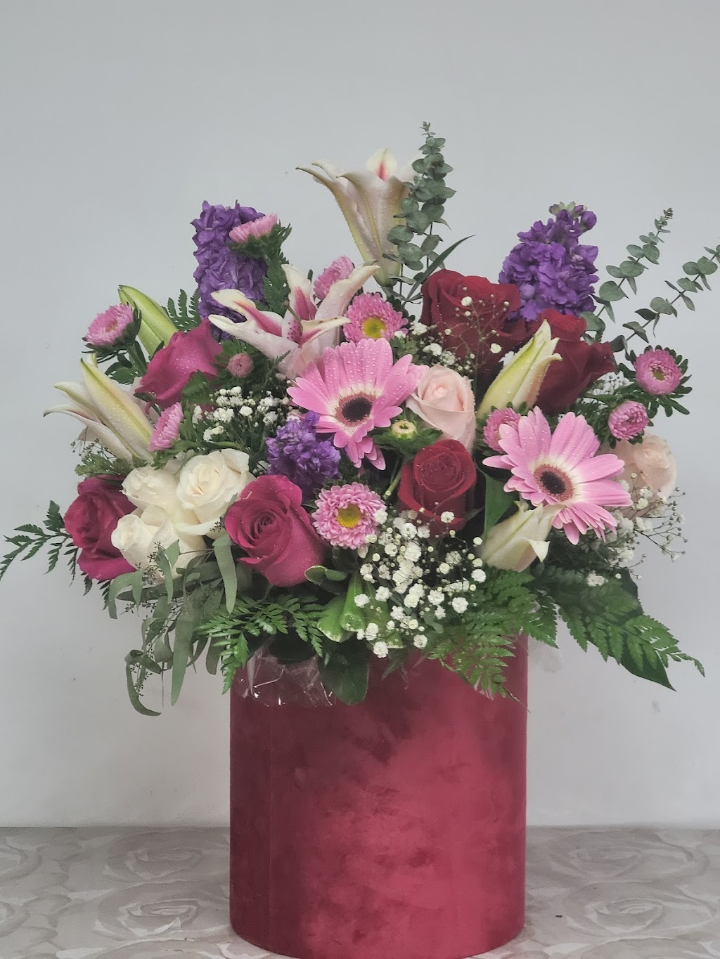 Aasyaa Flowers & Gifts | 12630 N 103rd Ave #115, Sun City, AZ 85351, USA | Phone: (623) 800-1606