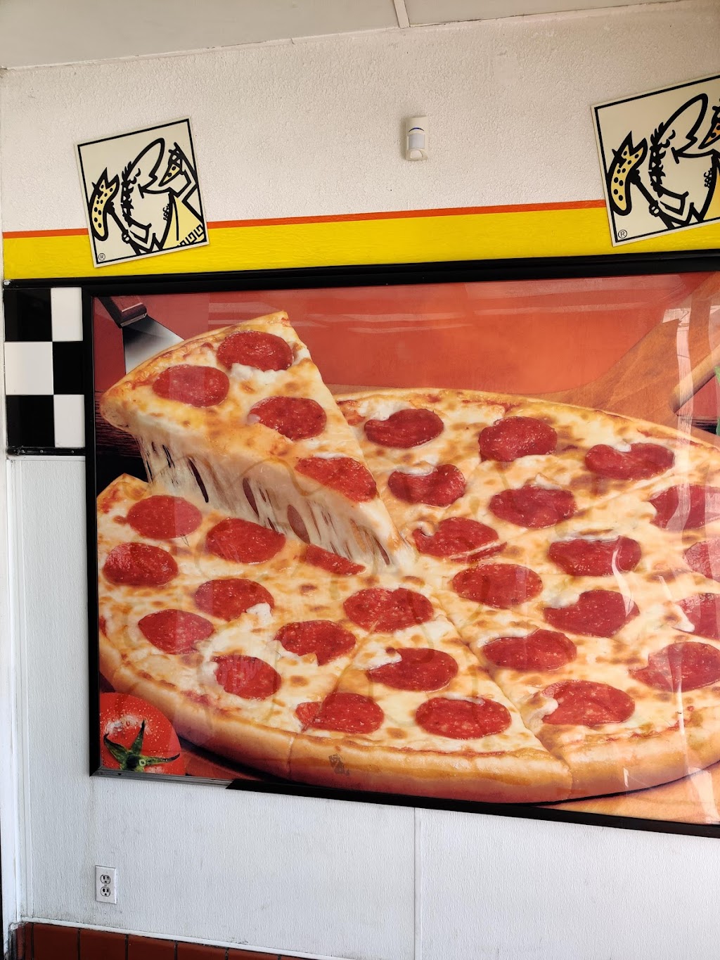 Little Caesars Pizza | 1442 S Bristol St #2-C, Santa Ana, CA 92704, USA | Phone: (714) 545-3099