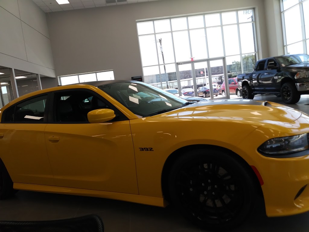 Clay Cooley Chrysler Jeep Dodge Ram | 1261 E Airport Fwy, Irving, TX 75062, USA | Phone: (469) 284-0135