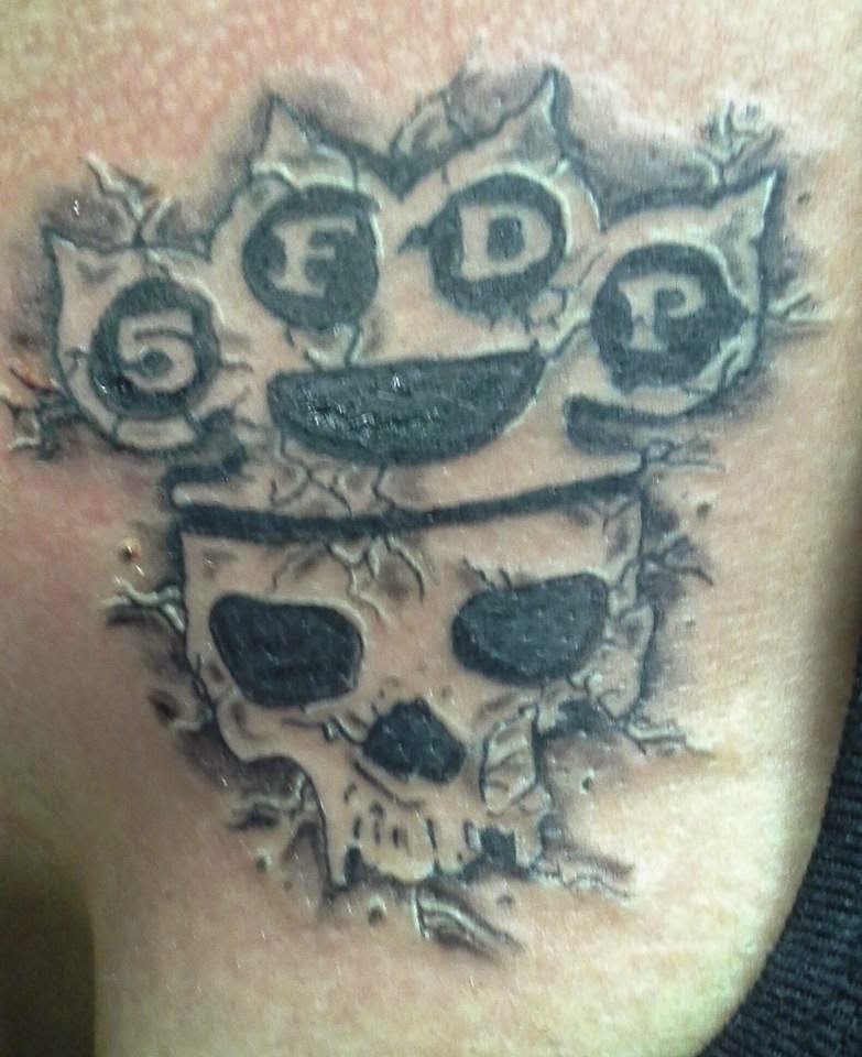 727 Tattoos and Piercings | 7250 Ulmerton Rd, Largo, FL 33771, USA | Phone: (727) 565-3669