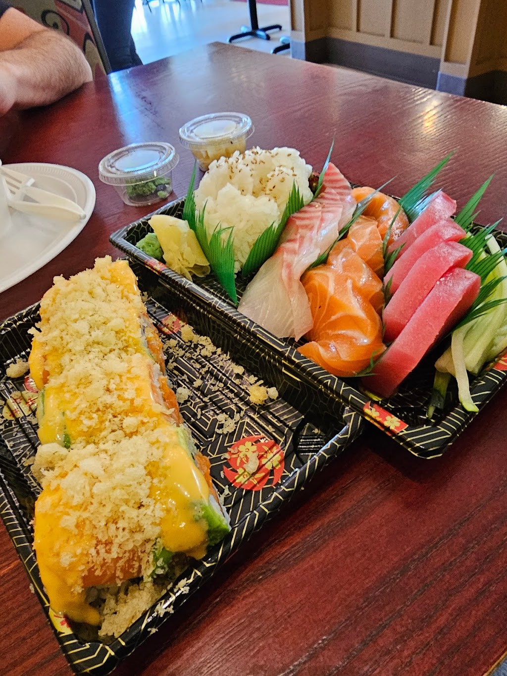 Dan Sushi & Hibachi | 1313 N Main St, Fuquay-Varina, NC 27526, USA | Phone: (919) 577-8000