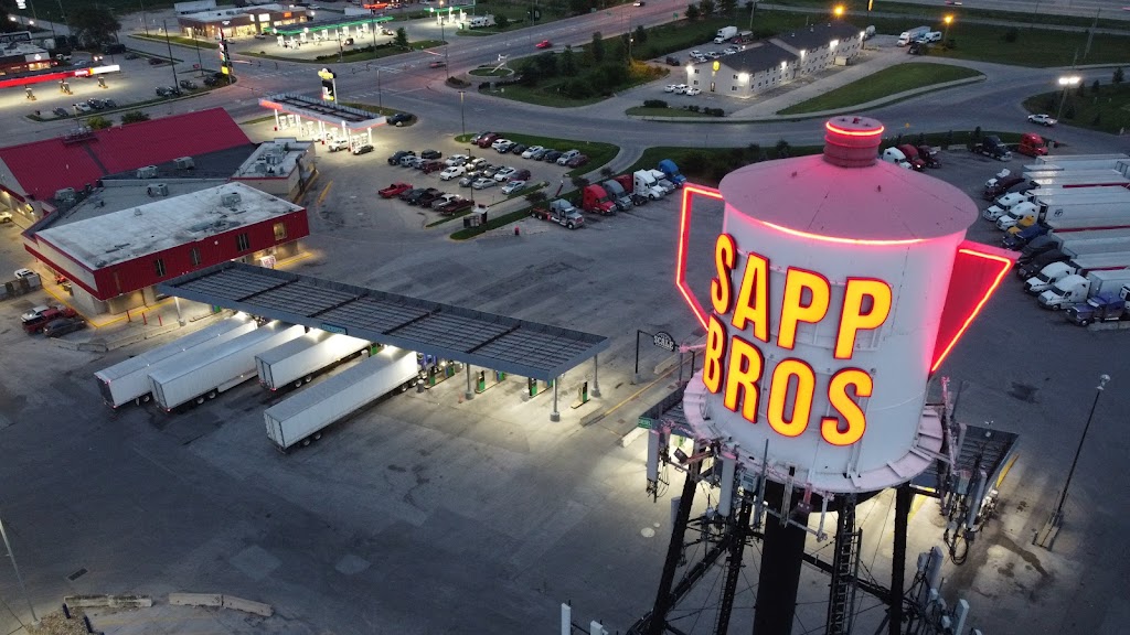 Sapp Bros. Travel Center | 2608 S 24th St, Council Bluffs, IA 51501, USA | Phone: (712) 322-3000