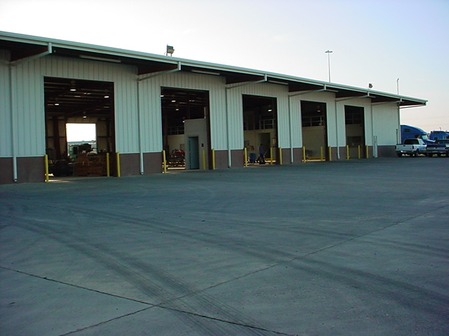 Melton Truck Lines Inc. -Laredo Terminal | 8720, 8618 Las Cruces Dr, Laredo, TX 78045, USA | Phone: (918) 234-8000