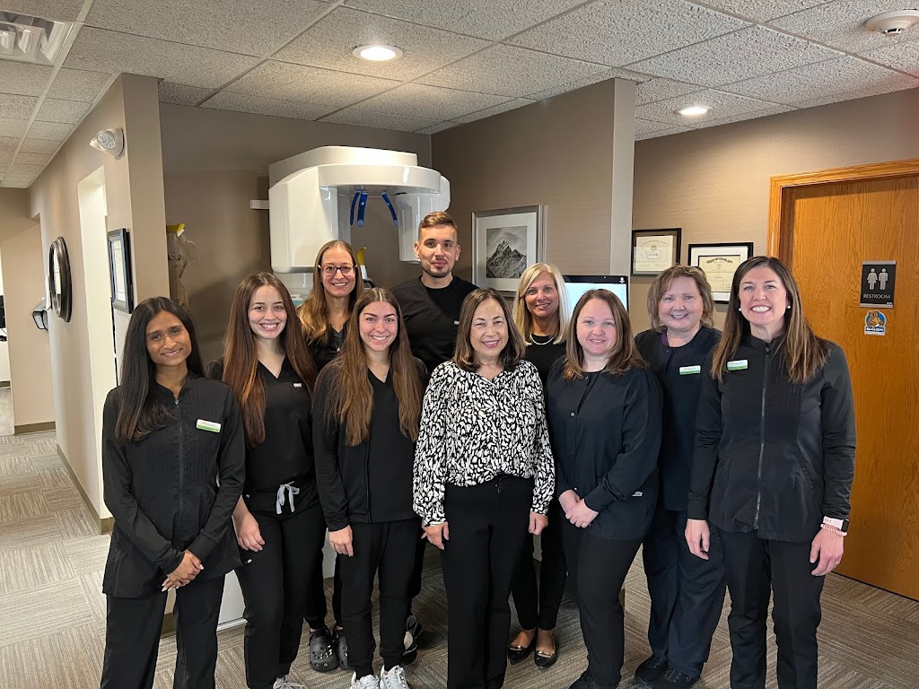 Alpine Creek Dental | 360 N York St, Elmhurst, IL 60126, USA | Phone: (630) 941-9299