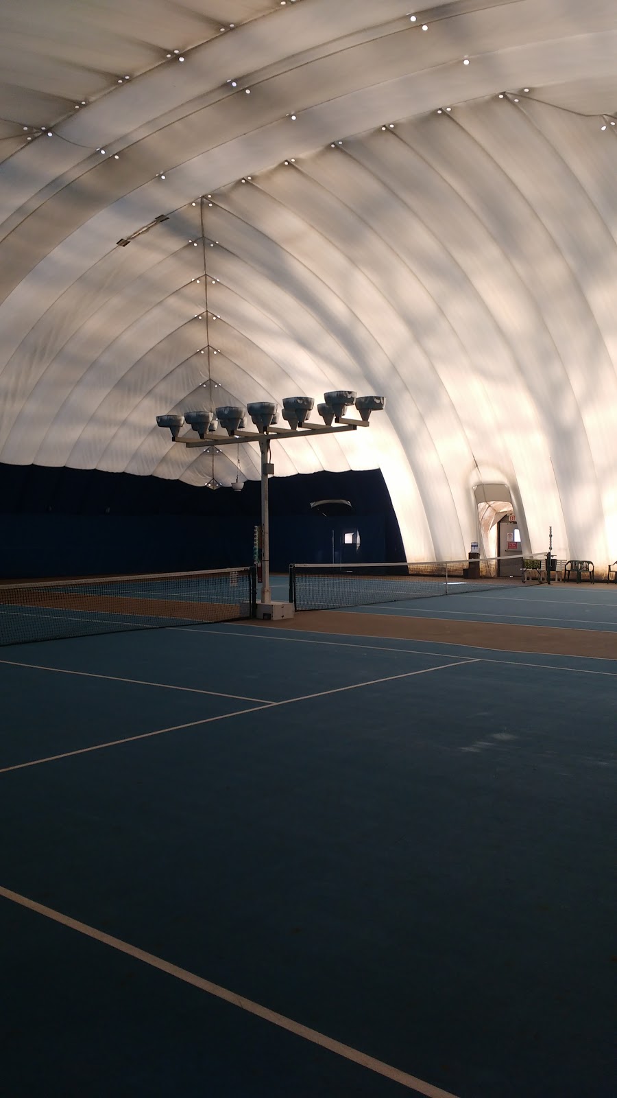 Towpath Tennis Center | 2108 Akron Peninsula Rd, Akron, OH 44313, USA | Phone: (330) 928-8763