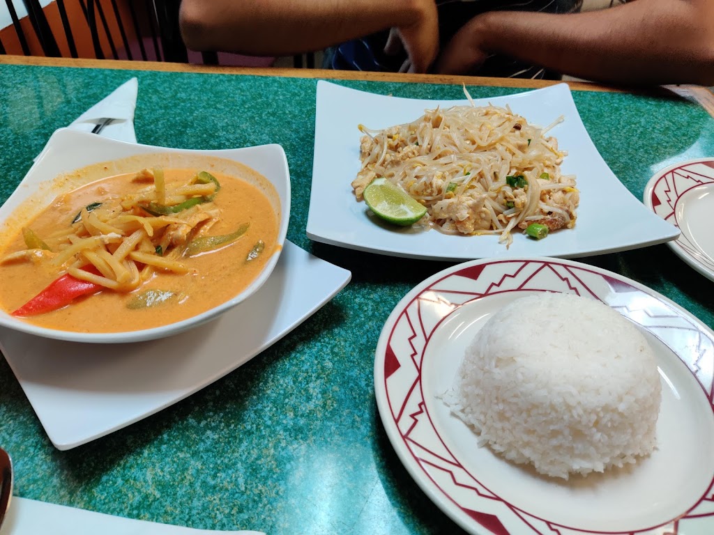 Tawan Shine Thai Food - restaurant  | Photo 7 of 10 | Address: 155 Nickel St, Broomfield, CO 80020, USA | Phone: (720) 693-6366
