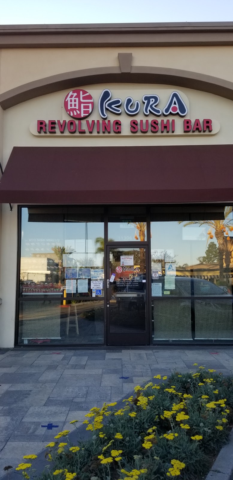 Kura Revolving Sushi Bar | 113061/2 South St #1, Cerritos, CA 90703 | Phone: (562) 403-1456