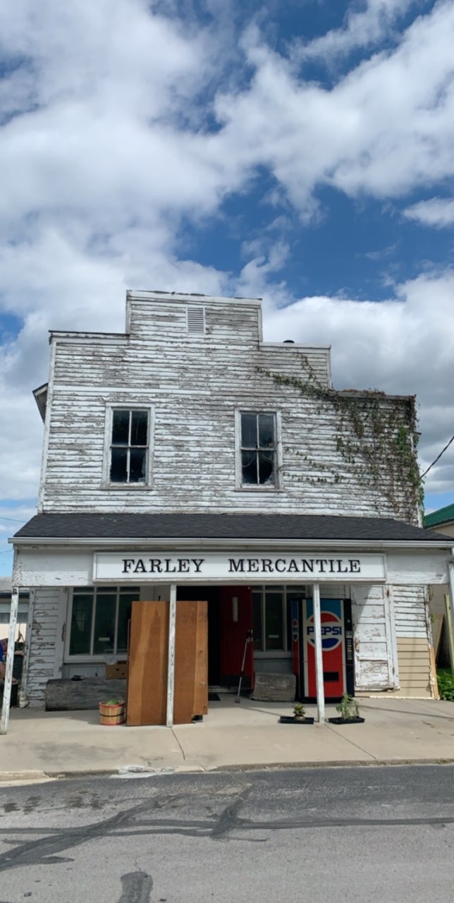 Farley Mercantile | 102 Main St, Farley, MO 64028, USA | Phone: (913) 279-1613