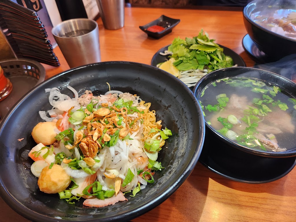 Phở Lovers | 253 E Maude Ave, Sunnyvale, CA 94085, USA | Phone: (408) 530-8583