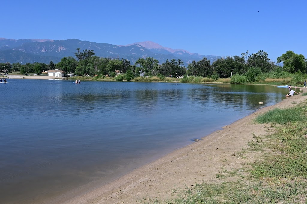 Memorial Park | 1605 E Pikes Peak Ave, Colorado Springs, CO 80910, USA | Phone: (719) 385-5940