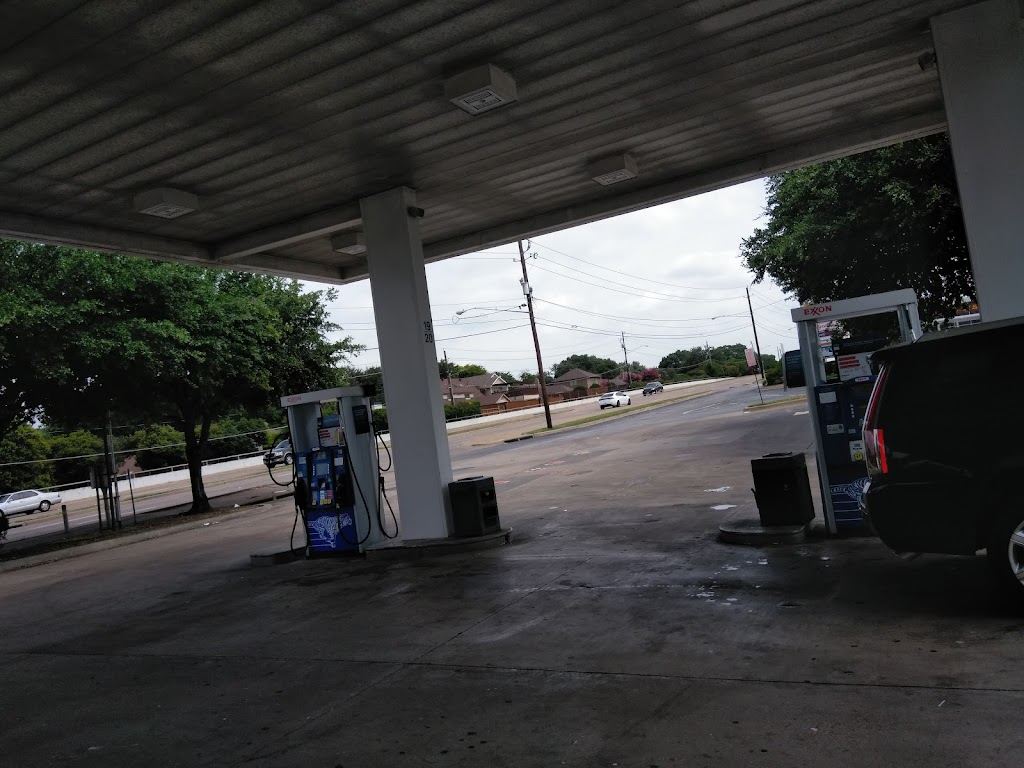 Exxon | 8302 Abrams Rd, Dallas, TX 75243, USA | Phone: (214) 349-0634