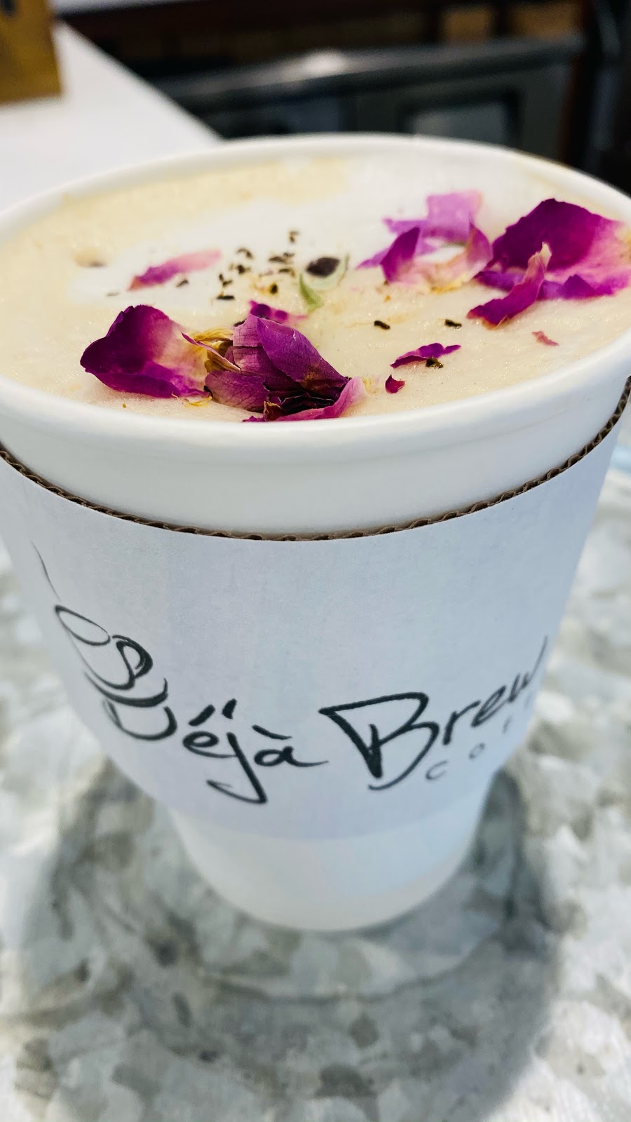 Deja Brew | Inside Bob Smith BMW, 24500 Calabasas Rd, Calabasas, CA 91302, USA | Phone: (818) 796-2739