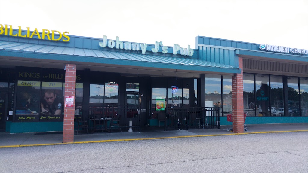 Johnny Js Pub & Grille, Portage Lakes | 3333 Manchester Rd # 3, Akron, OH 44319, USA | Phone: (330) 644-7229