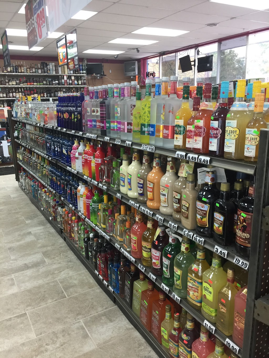 Williams Lake Road Market | 6919 Williams Lake Rd, Waterford Twp, MI 48329 | Phone: (248) 666-9095