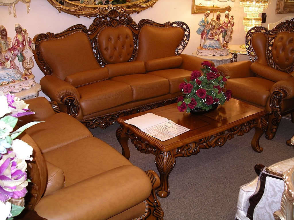 Perrys Fine French Furniture | 7211 International Blvd, Oakland, CA 94621, USA | Phone: (510) 569-6936