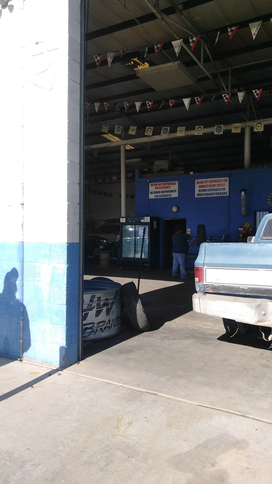 Olys Tire Services | 16117 Alameda Ave, Fabens, TX 79838, USA | Phone: (915) 764-3058