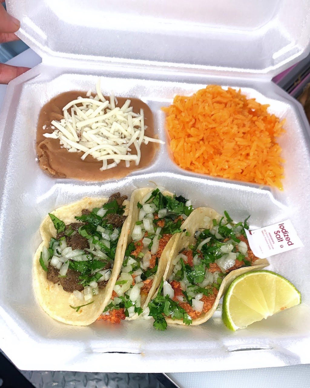 Taqueria El Guero | 700 S Pkwy Dr, Alvarado, TX 76009, USA | Phone: (661) 317-7198