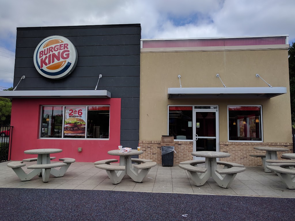 Burger King | 758 W Dixie Dr, Asheboro, NC 27205, USA | Phone: (336) 629-7733