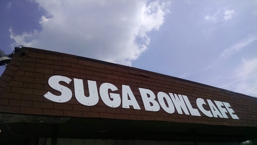 Suga Bowl Cafe | 6808 State St, East St Louis, IL 62203, USA | Phone: (618) 489-5141