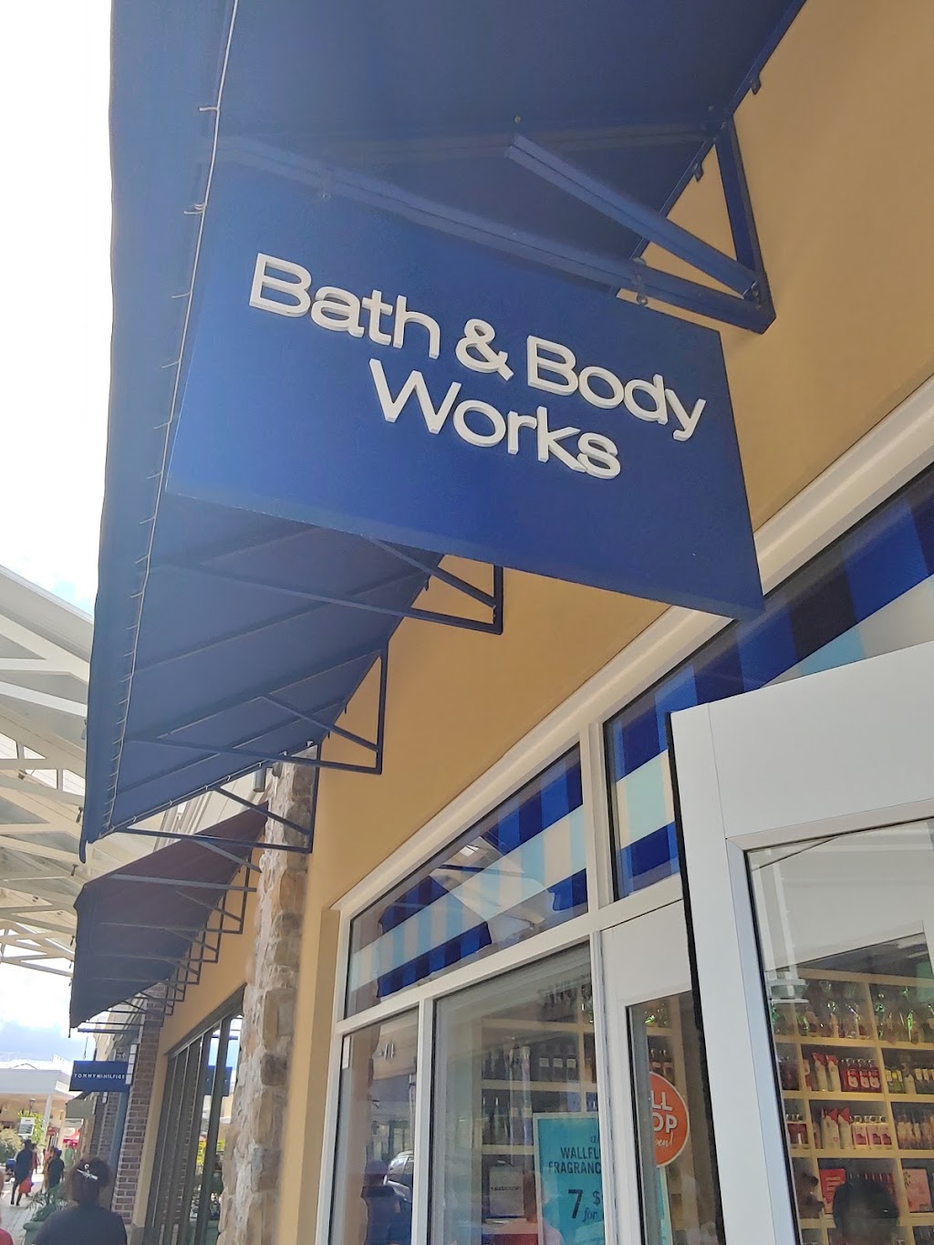 Bath & Body Works | 1600 Premium Outlets Blvd, Norfolk, VA 23502, USA | Phone: (757) 807-2521