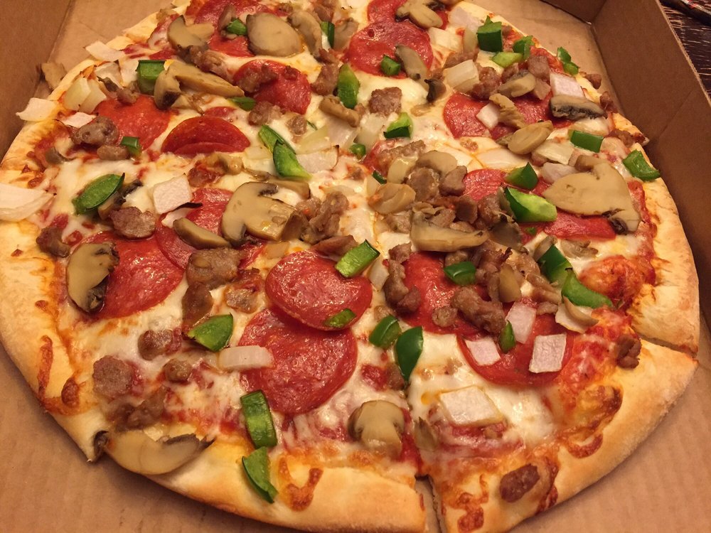 Georgios Oven Fresh Pizza Co | 25999 Highland Rd, Richmond Heights, OH 44143, USA | Phone: (216) 692-9510