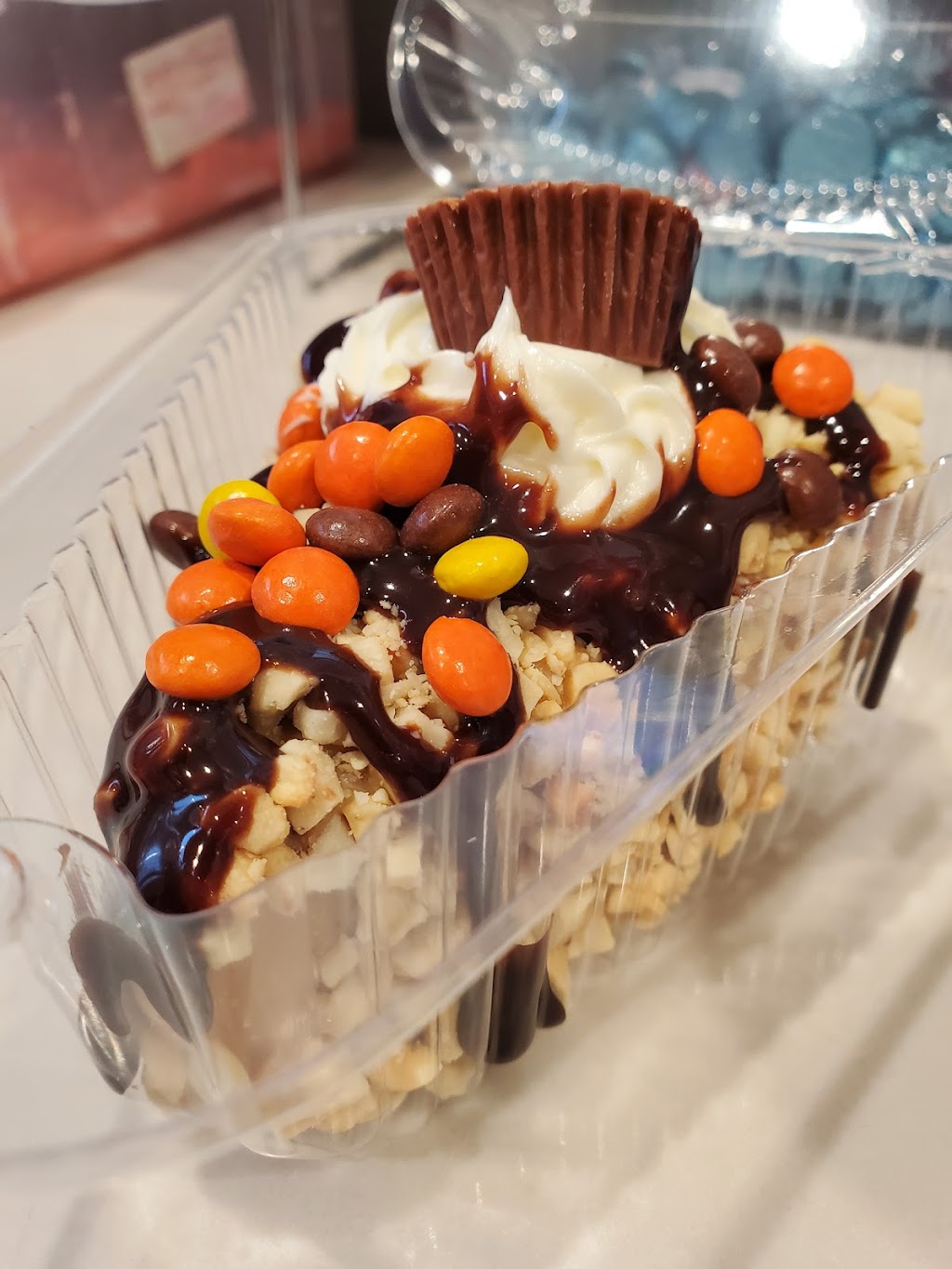 Twisted Treats - Cheesecake on a Stick | 725 Maple Ave, LaSalle, ON N9J 2P5, Canada | Phone: (519) 999-5520