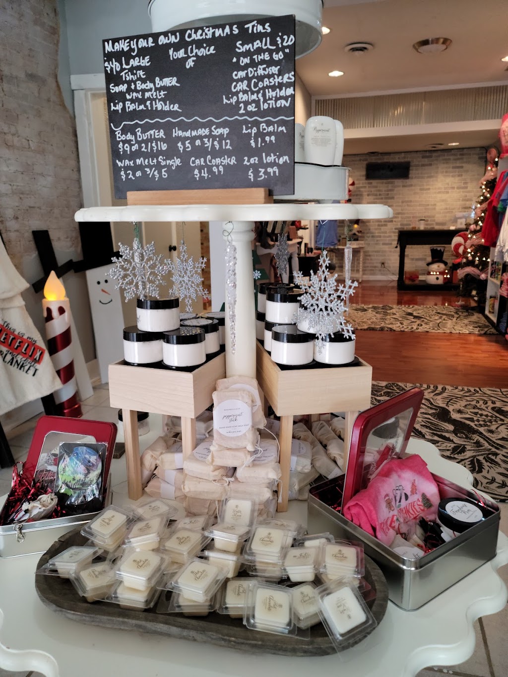 Blyss & Banter Boutique | 122 W State St, Pendleton, IN 46064, USA | Phone: (765) 313-2036 Blyss & Banter Boutique | 122 W State St, Pendleton, IN 46064, USA | Phone: (765) 313-2036