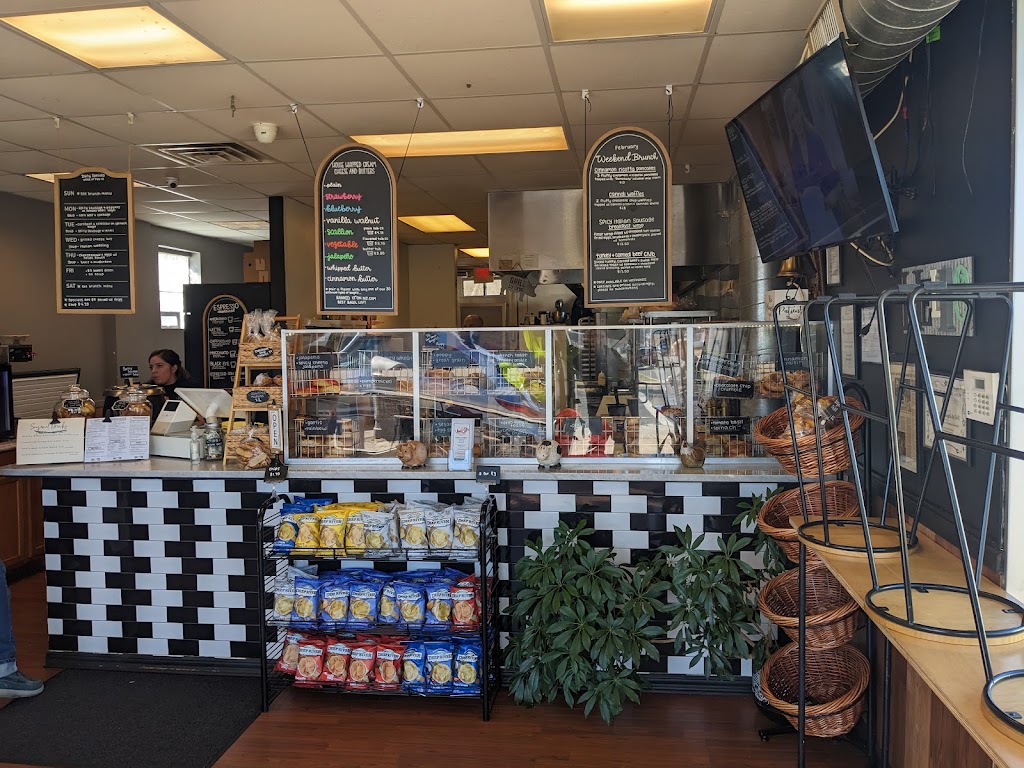 Vinny Gs Bagels and Deli | 401 Broad St, Florence, NJ 08518, USA | Phone: (609) 499-9300