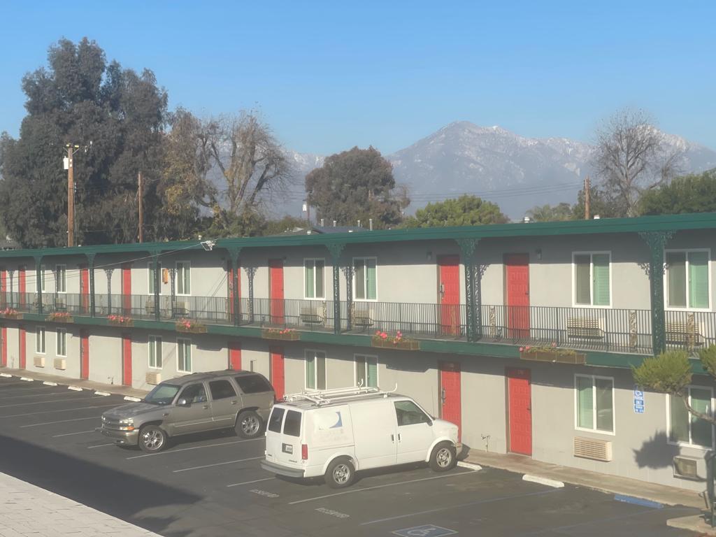 Pomona Inn Motel | 929 W Holt Ave, Pomona, CA 91768, USA | Phone: (909) 629-3214