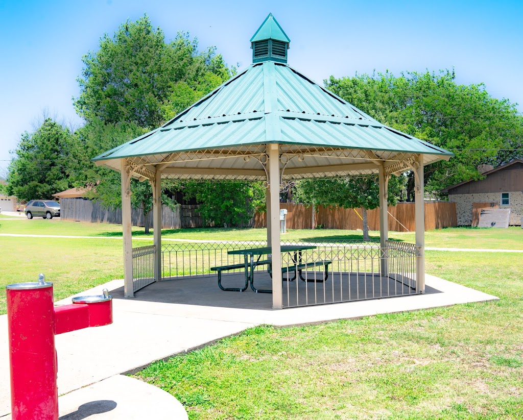 Elk Ridge Park | 1016 Dorsey St, Burleson, TX 76028, USA | Phone: (972) 426-9291