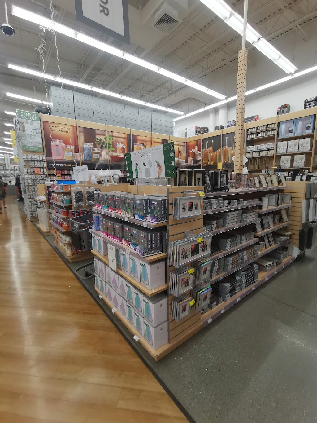 Bed Bath & Beyond | 1865 N Campus Ave, Upland, CA 91784, USA | Phone: (909) 931-1507