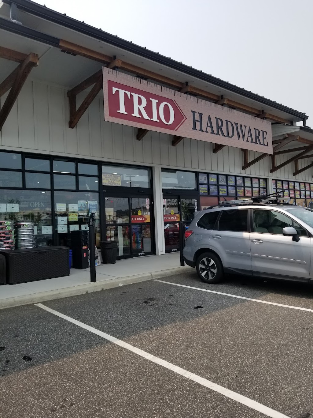 Trio Hardware and Locksmiths | 1655 Old Country Rd, Plainview, NY 11803, USA | Phone: (516) 935-8385