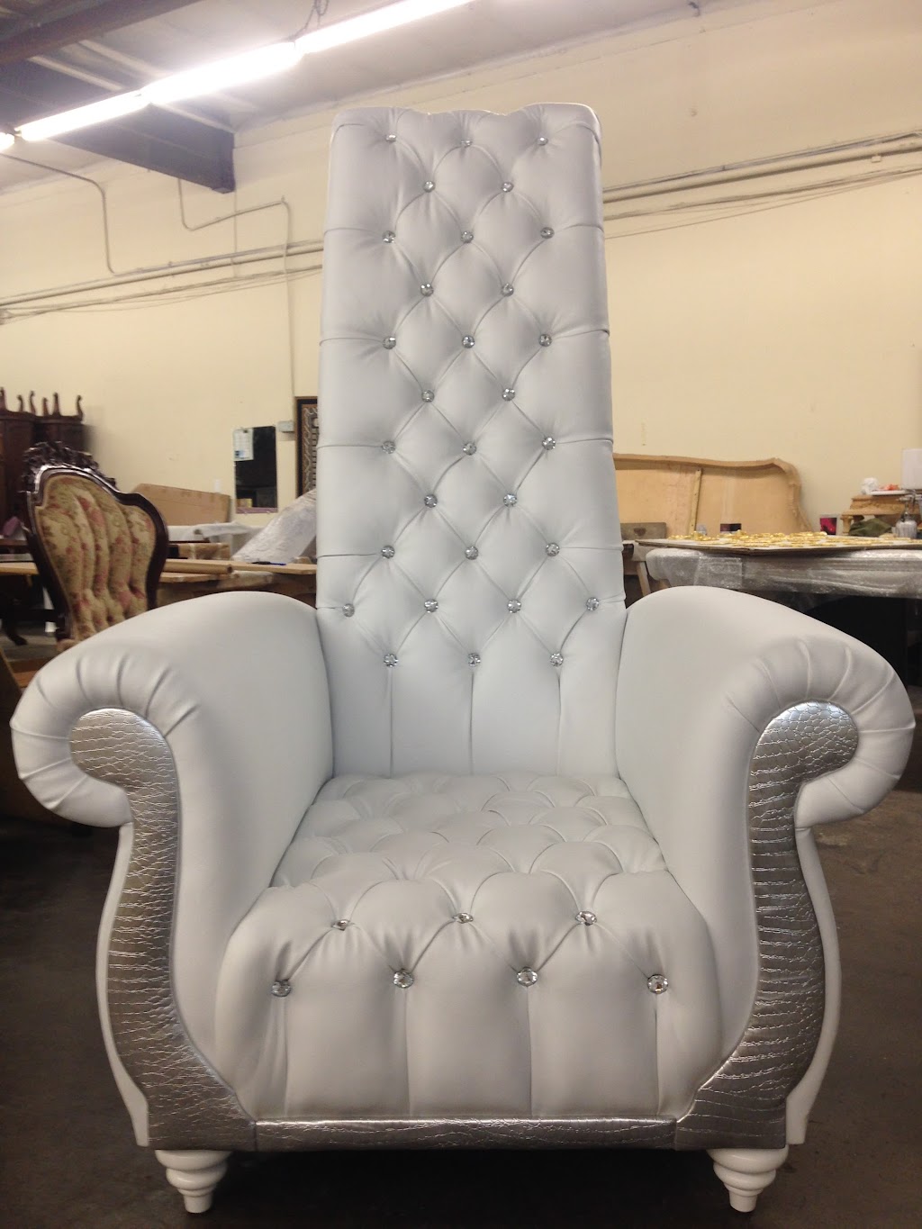 California Chair factory | 16935 Saticoy St, Lake Balboa, CA 91406, USA | Phone: (818) 324-5074