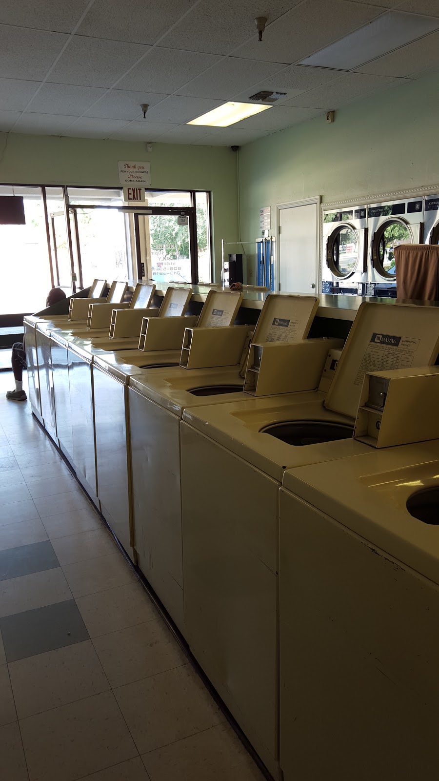 Wash N Dry | 6621 Ming Ave, Bakersfield, CA 93309, USA | Phone: (661) 808-5928