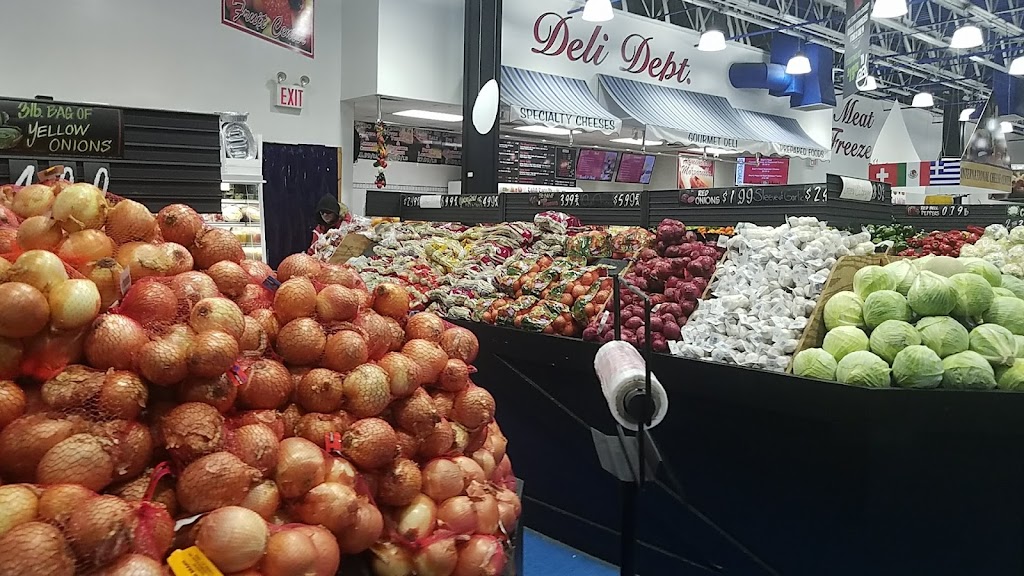 Top Tomato Super Store | 1071 Bay St, Staten Island, NY 10305, USA | Phone: (718) 816-1100