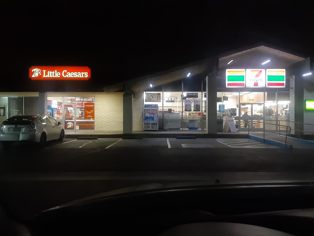 Little Caesars Pizza | 9941 Yorktown Ave, Huntington Beach, CA 92646, USA | Phone: (714) 964-4477