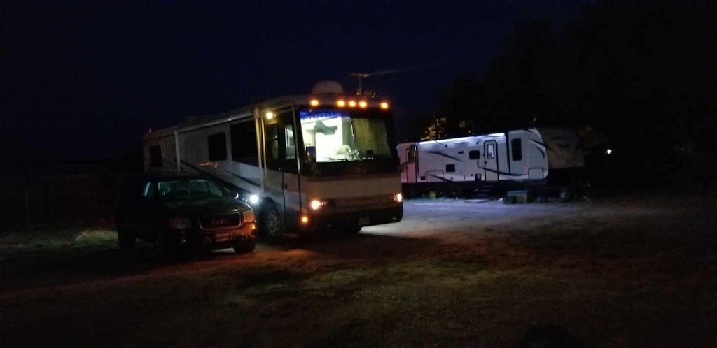 Family RV Park | 102 N Hodges St, Encinal, TX 78019, USA | Phone: (956) 237-5751