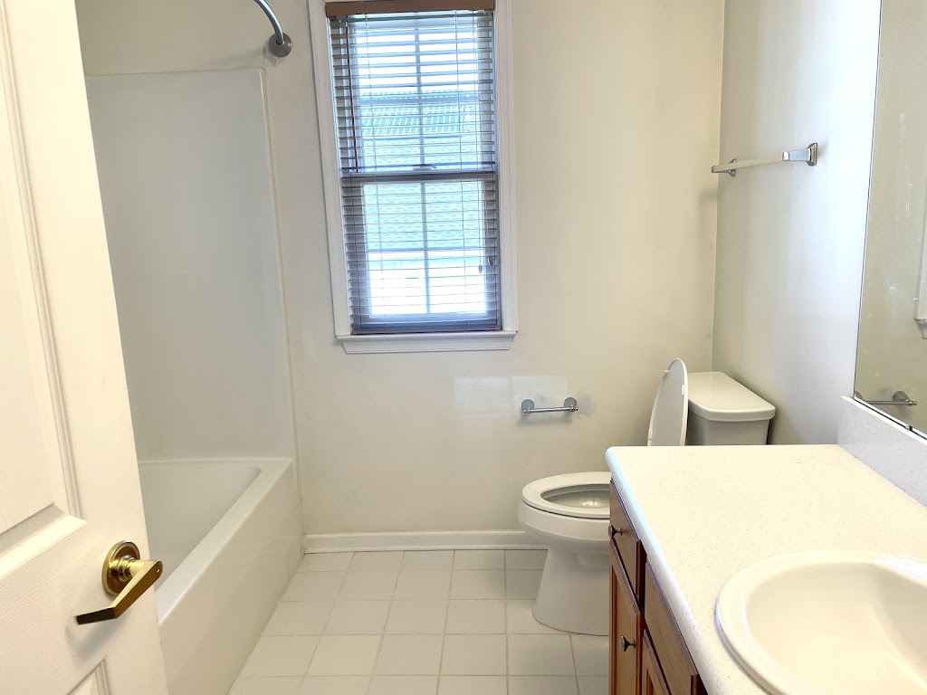 B&B Kitchen and Bath | 308 Cherrix Ave, Beverly, NJ 08010, USA | Phone: (856) 206-7086