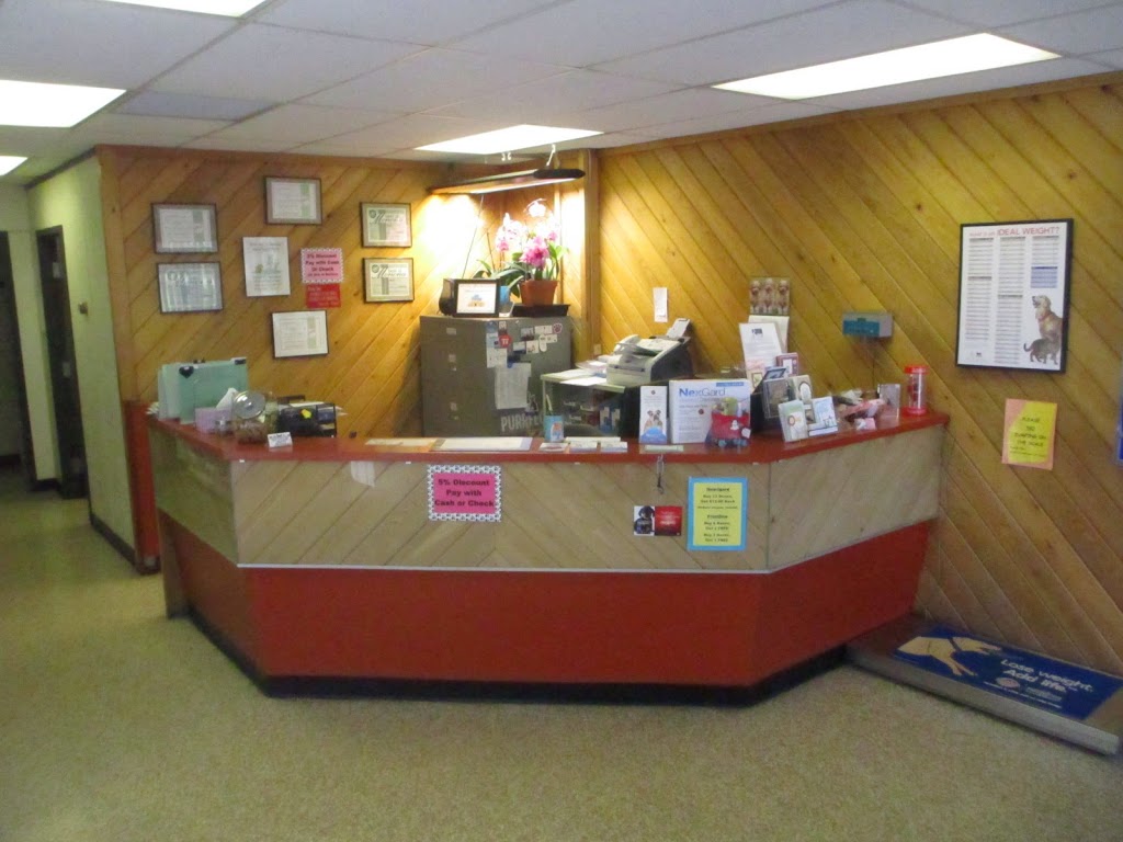 Monona Veterinary Clinic | 5223 Monona Dr, Monona, WI 53716, USA | Phone: (608) 222-9342