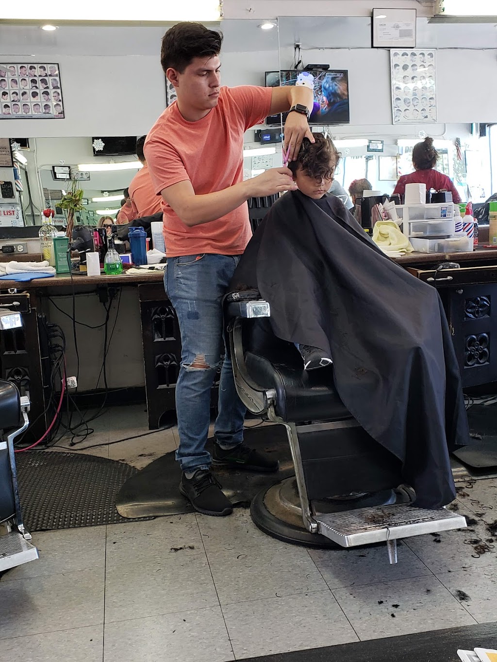 Cut Barber Shop | 14359 Clark Ave, Bellflower, CA 90706, USA | Phone: (562) 622-9306