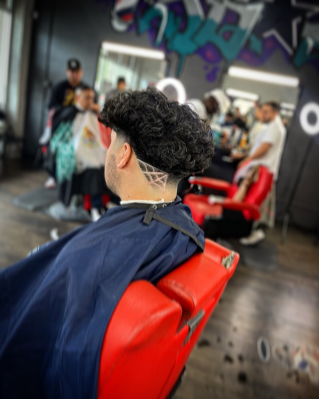 Jd cuts | 9111 Cypress Creek Pkwy SuitD, Houston, TX 77070, USA | Phone: (281) 653-9338