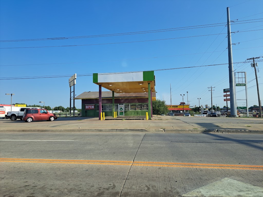 Greyhound: Bus Station | 1948 E Reno Ave, Oklahoma City, OK 73117, USA | Phone: (405) 606-4382