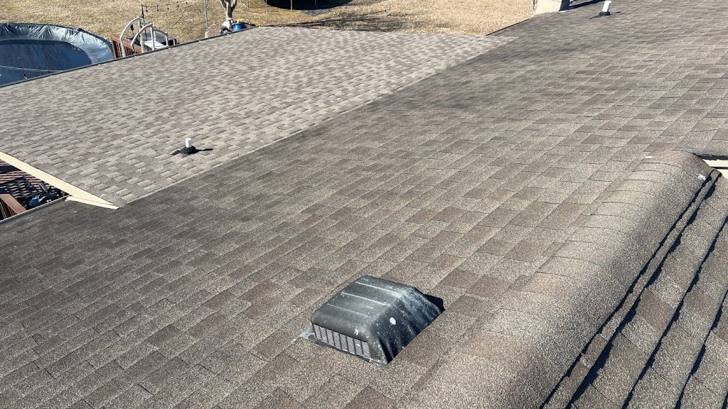 Roof Commander And Restoration | 7114 Glenhaven Dr, Fairview, TN 37062, USA | Phone: (615) 218-6872