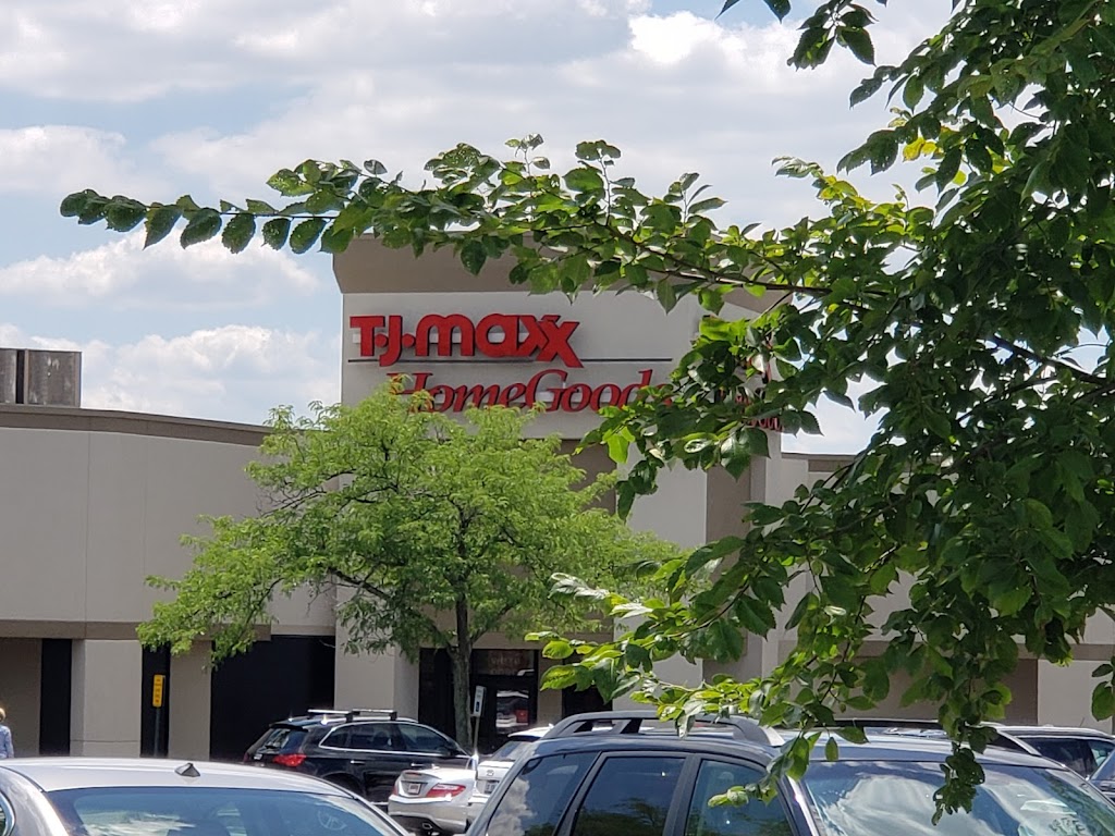 T.J. Maxx & HomeGoods | 1871 W Henderson Rd, Columbus, OH 43220, USA | Phone: (614) 451-9924